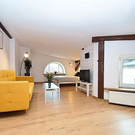 Fv/ Mariacka 7 - -katowice *