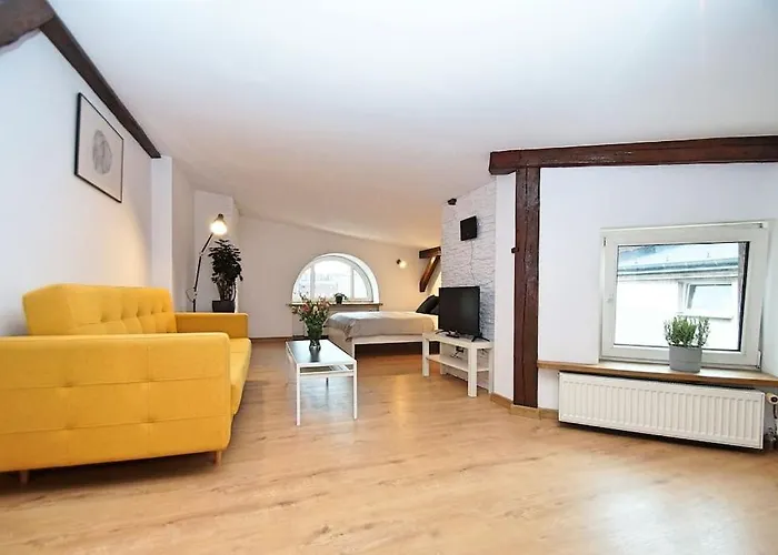 Fv/ Mariacka 7 - -katowice *