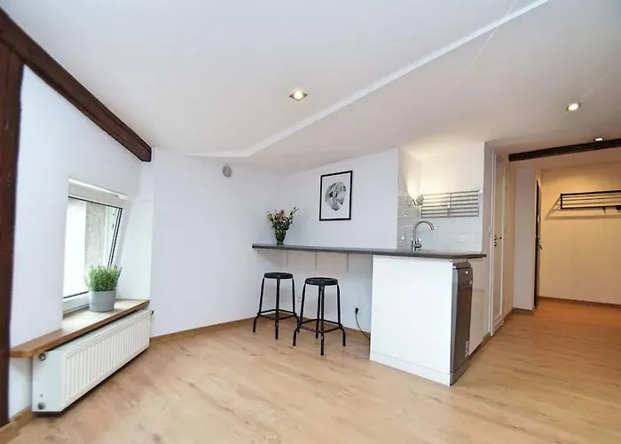 Fv/ Mariacka 7 - -katowice *